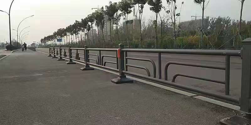 道路护栏