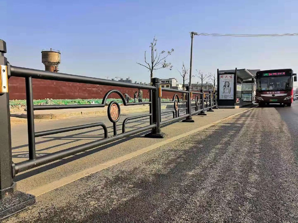 道路护栏